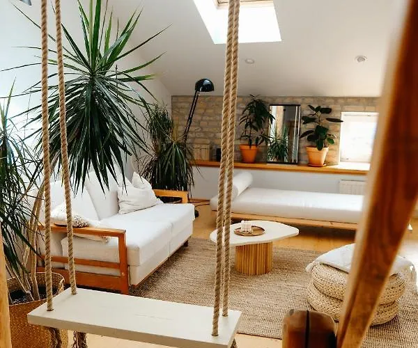 White Loft In The Center Apartment